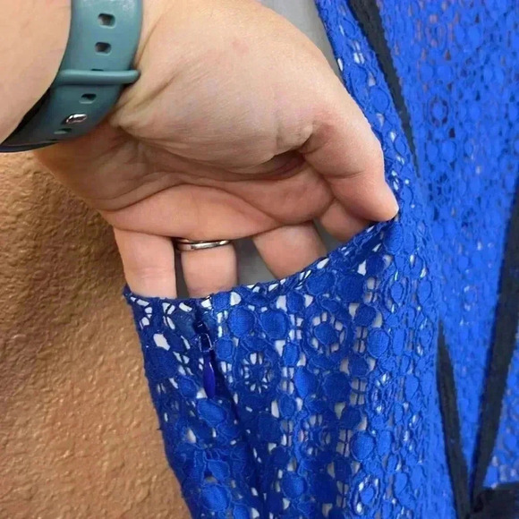 MARC BY MARC JACOBS DRESS SIZE 0 CROCHET FIT FLARE V NECK SLEEVELESS LINED BLUE - Picture 9 of 9